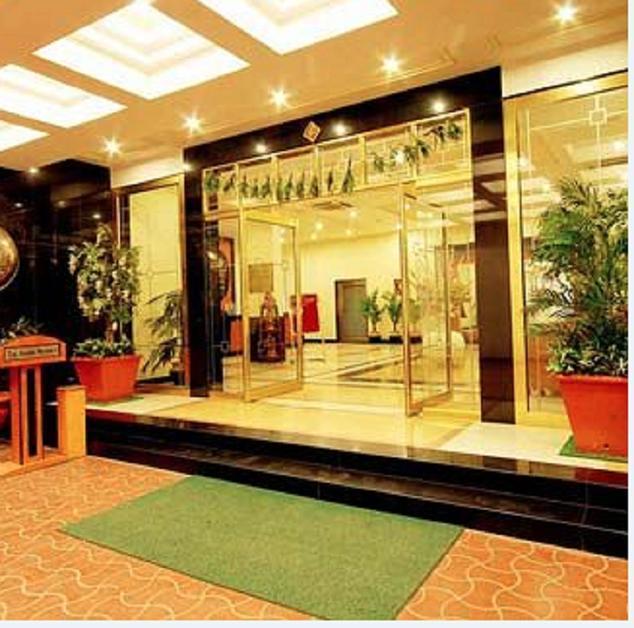 فندق راجكوتفي  Grand Thakar المظهر الخارجي الصورة